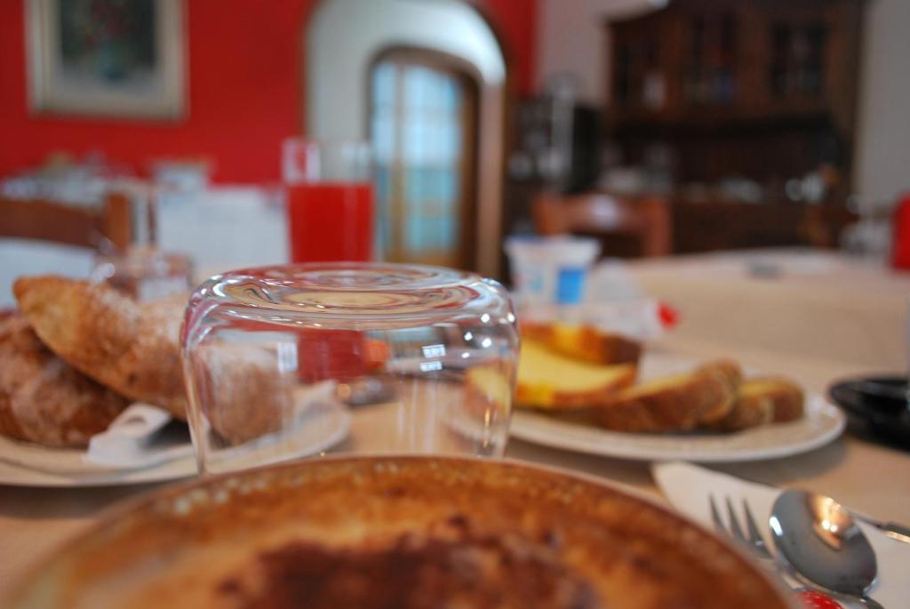 Albergo Smeraldo Castelnuovo Magra Dış mekan fotoğraf