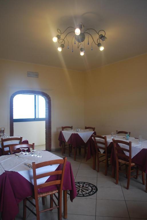 Albergo Smeraldo Castelnuovo Magra Dış mekan fotoğraf